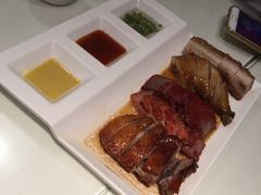 -新大咀港式茶餐厅(宝山万达店)
