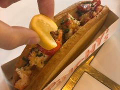 缅因州龙虾卷-Pinchy's Lobster & Champagne Bar