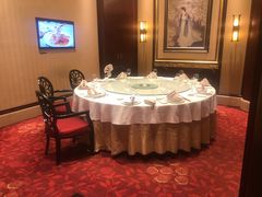 包厢-万龙洲海鲜(大兴绿地缤纷城店)