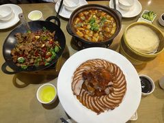 -褚记烤鸭·南京家常菜(雨花客厅店)