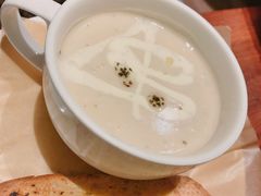 蘑菇忌廉汤-卡朋厨房(289艺术园区店)