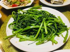 蒜蓉空心菜-蓝湾碧波·老字号·疍家非遗海上餐厅