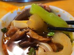 -金鼎雪山牦牛杂火锅(理县总店)