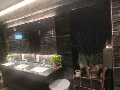 -胡记饭店(保工街店)