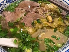 -嘻小北·兰州清汤牛肉面(太平洋森活天地店)