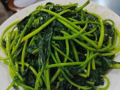 -容里煲仔饭(利丰北路店)