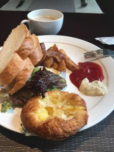 so lounge索兰至餐厅(蓝色港湾店)-"清淡型的自助餐.没什么特别的.