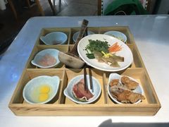 -飞虎过桥米线(翠湖店)