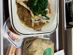 -魏家凉皮(博水商务大厦店)