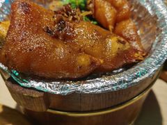 招牌石钵猪蹄-吴氏老妈·23年家常菜(古城店)