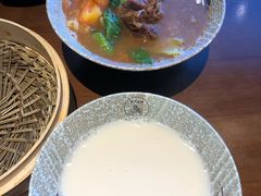 牛筋牛腩手擀面-坊门老街(宜山路店)