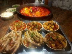 -四小区火锅·巷子里的重庆火锅(花照壁店)