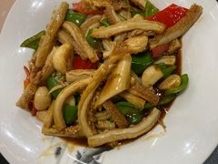 蒜香肚-诺敏塔拉奶茶-布里亚特包子-手把肉(锦都会店)