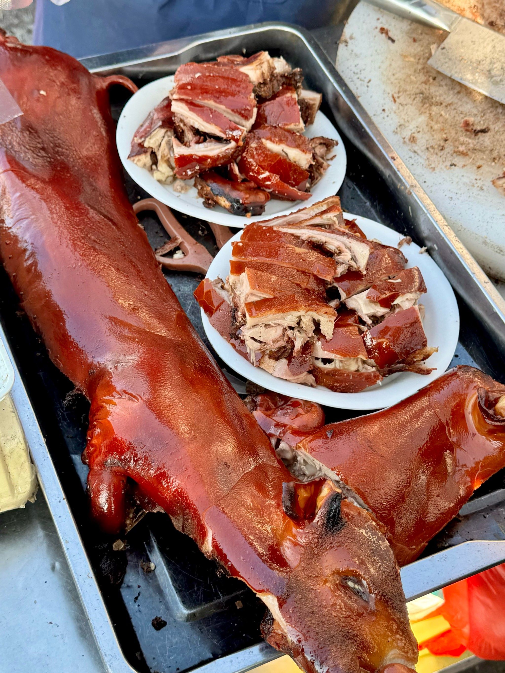 海南!谁懂脆皮烤乳猪的含金量!