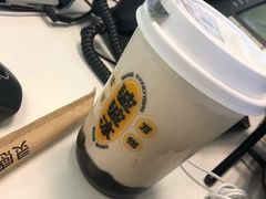 -喜茶(上海打浦桥日月光gelato lab+店)