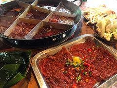 -岗上渣渣老火锅(两路口店)