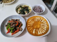 -天鹅到家·保姆月嫂育儿嫂(朝阳店)