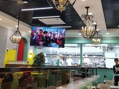 -明优利特色拌面抓饭(南昌路店)