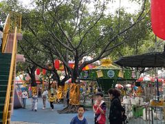 -顺德大良半月城游乐场