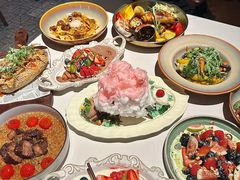 -Mogul Eatery·大亨餐酒馆
