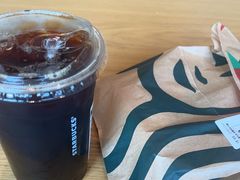 -星巴克臻选(郑州中原万达店)