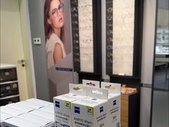 -优视力蔡司眼镜验配中心(越秀城市广场奥莱店)