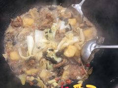 微辣锅底-哈尔滨东北铁锅炖(都督街店)