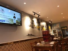 大堂-房县土本味土鸡汤特色餐厅(沌口店)