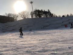 -庙香山滑雪场