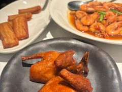 脆炸乳鸽-荣小馆(安达仕店)
