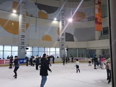 -冠军冰场CHAMPION RINK(百联又一城店)