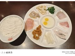 -芸南道·过桥米线(昆明老街旗舰店)