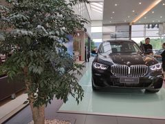 -南充通源宝马4S店(高坪店)