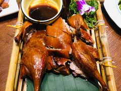 脆皮小刀鸭-老滇山寨•云南特色菜•地方菜•民族风情歌舞表演(金碧店)