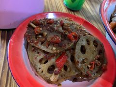 -老三样·美食研究中心(世贸路店)