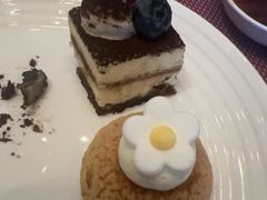 -岳阳铂尔曼酒店湖畔餐厅 Lakeside Restaurant