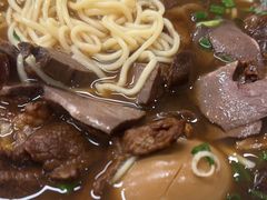 -小马牛肉面·牛骨熬制(南京博物院店)