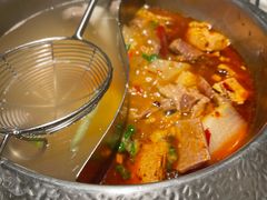 -左庭右院鲜牛肉火锅(金山万达店)