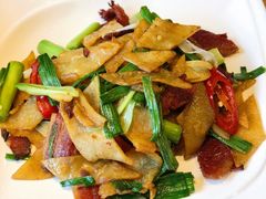 洋芋炒陕南腊肉-東舍食唐精品陕菜馆
