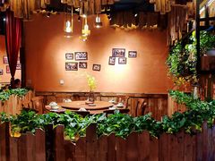 -老滇山寨•云南特色菜•地方菜•民族风情歌舞表演(金碧店)