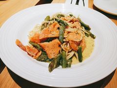 -必胜客(桂林中山店)