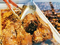 -鑫记婆婆兔·成都特产·兔头手撕兔(太古里店)