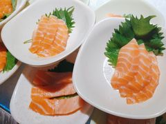 -腾阁自助餐厅(朝林广场店)