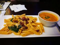 烤番茄罗勒汤-bluefrog蓝蛙(悠唐购物中心店)