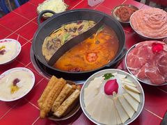 -赵美丽·重庆社区火锅·直营店(火车东站·中豪国际店)