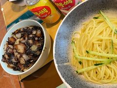 干炸酱面-淘淘园·韩式手工炸酱面(井亭天地店)