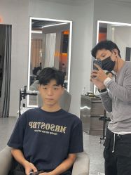 -艾美A·M Hair Salon