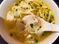 鸡汁小馄饨-A One Kitchen·南京精菜馆(德基广场店)