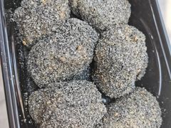 黑芝麻麻糍-叶氏麻糍(鼓浪屿店)