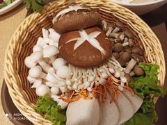 -福娣·金沙银贝海鲜火锅